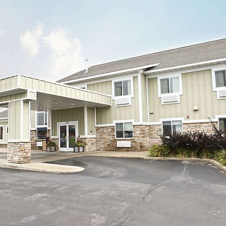 Grandstay Hotel & Suites Perham Dış mekan fotoğraf