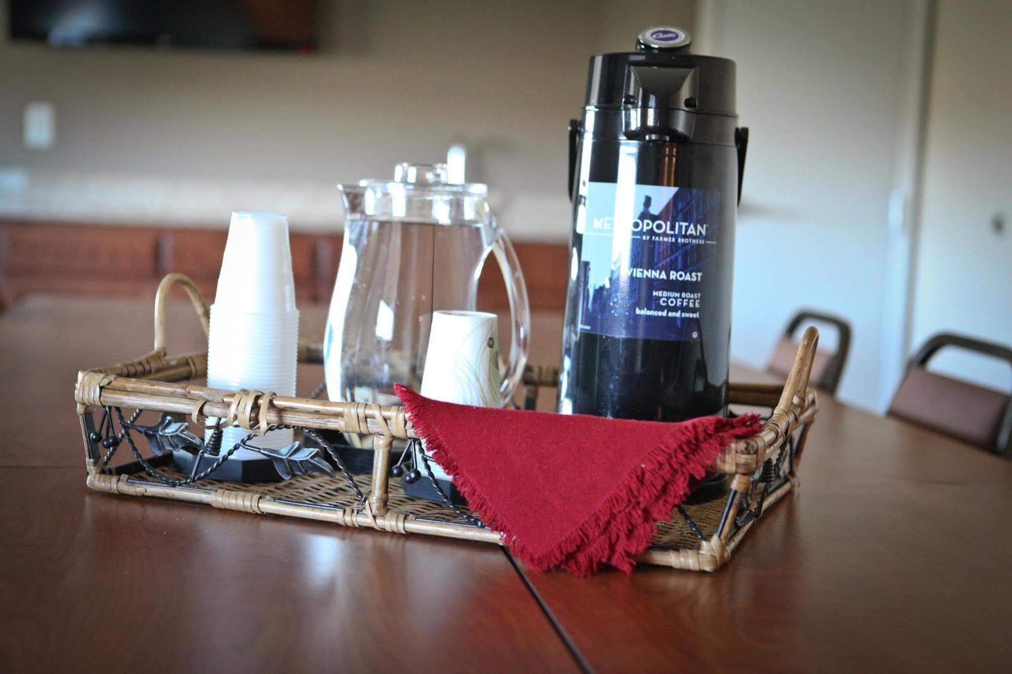 Grandstay Hotel & Suites Perham Dış mekan fotoğraf